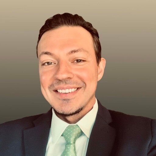 Arthur Sakaev, Director of Sales at Pen Manufacturing